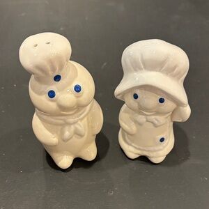 Pillsbury Doughboy Poppin' Fresh Salt and Pepper Set Blue Ivory 1988